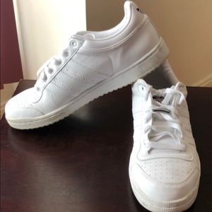 Low Top Adidas Top Tens